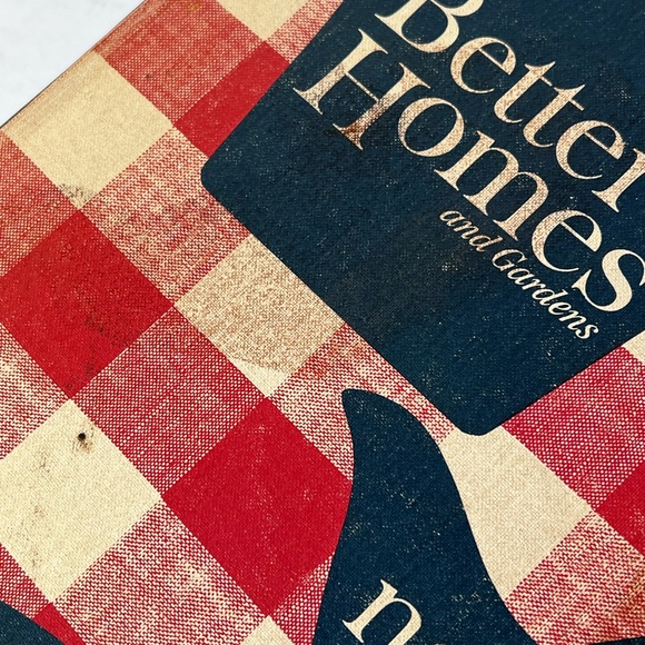 Better Homes and Gardens vintage cookbook - Picture 7 of 15